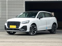 Photo of the vehicle Audi Q2L