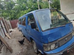 Сүрөт унаа Nissan Urvan