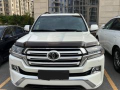 Сүрөт унаа Toyota Land Cruiser