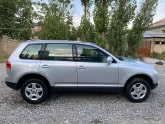 Фото авто Volkswagen Touareg