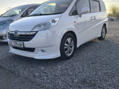 Сүрөт унаа Honda Stepwgn