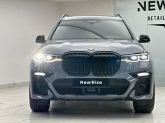 Сүрөт унаа BMW X7