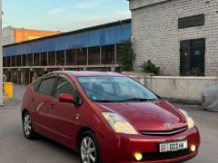 Фото авто Toyota Prius