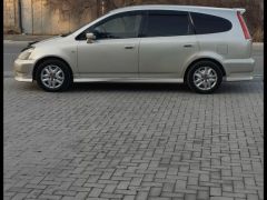 Сүрөт унаа Honda Stream