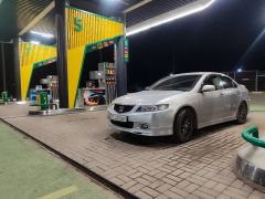 Фото авто Honda Accord