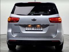 Сүрөт унаа Kia Carnival