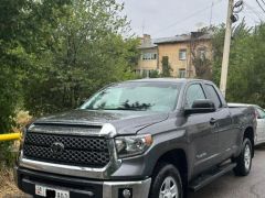 Photo of the vehicle Toyota Tundra