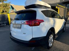 Сүрөт унаа Toyota RAV4