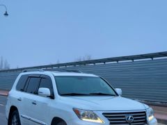 Сүрөт унаа Lexus LX