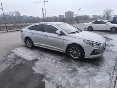 Photo of the vehicle Hyundai Sonata