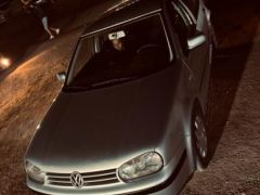 Сүрөт унаа Volkswagen Golf