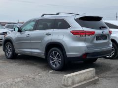 Сүрөт унаа Toyota Highlander