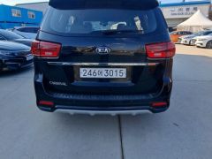 Photo of the vehicle Kia Carnival