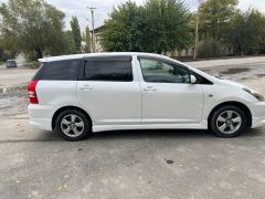 Фото авто Toyota Wish