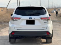 Сүрөт унаа Toyota Highlander