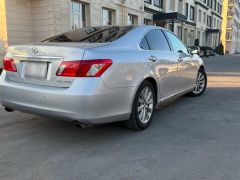 Photo of the vehicle Lexus ES