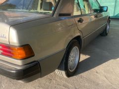 Фото авто Mercedes-Benz 190 (W201)