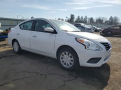 Photo of the vehicle Nissan Versa