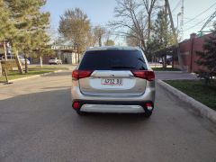 Фото авто Mitsubishi Outlander