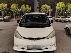 Сүрөт унаа Toyota Estima