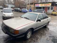 Photo of the vehicle Audi 100