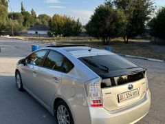 Сүрөт унаа Toyota Prius