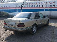 Сүрөт унаа Mercedes-Benz W124