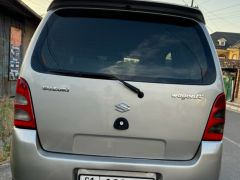 Сүрөт унаа Suzuki Wagon R+