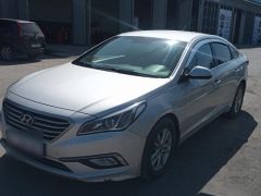 Photo of the vehicle Hyundai Sonata