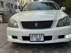 Фото авто Toyota Crown