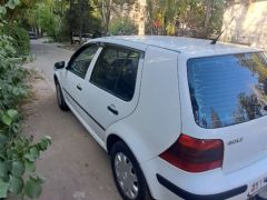 Сүрөт унаа Volkswagen Golf