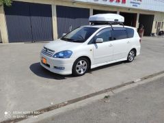 Фото авто Toyota Ipsum