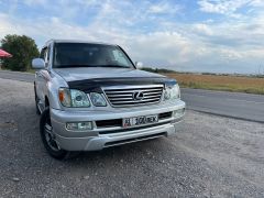 Photo of the vehicle Lexus LX