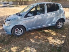 Сүрөт унаа Toyota Vitz