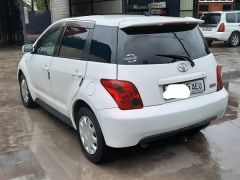 Фото авто Toyota Ist