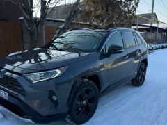 Сүрөт унаа Toyota RAV4