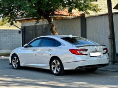 Фото авто Honda Accord