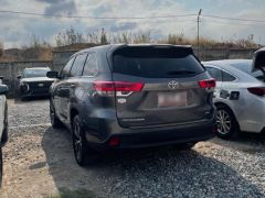 Сүрөт унаа Toyota Highlander