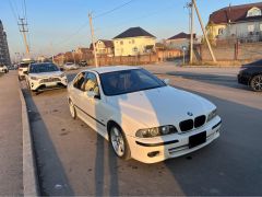 Photo of the vehicle BMW 5 Series