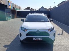 Сүрөт унаа Toyota RAV4