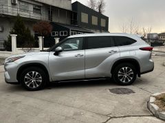 Фото авто Toyota Highlander