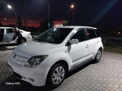 Сүрөт унаа Toyota Ist