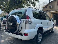 Сүрөт унаа Toyota Land Cruiser Prado