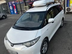 Фото авто Toyota Previa