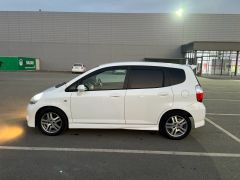 Фото авто Honda Fit