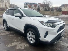 Сүрөт унаа Toyota RAV4