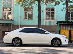 Сүрөт унаа Toyota Camry