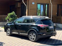 Сүрөт унаа Toyota RAV4