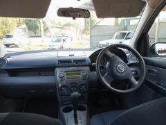 Сүрөт унаа Mazda Demio