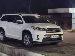 Photo of the vehicle Toyota Highlander